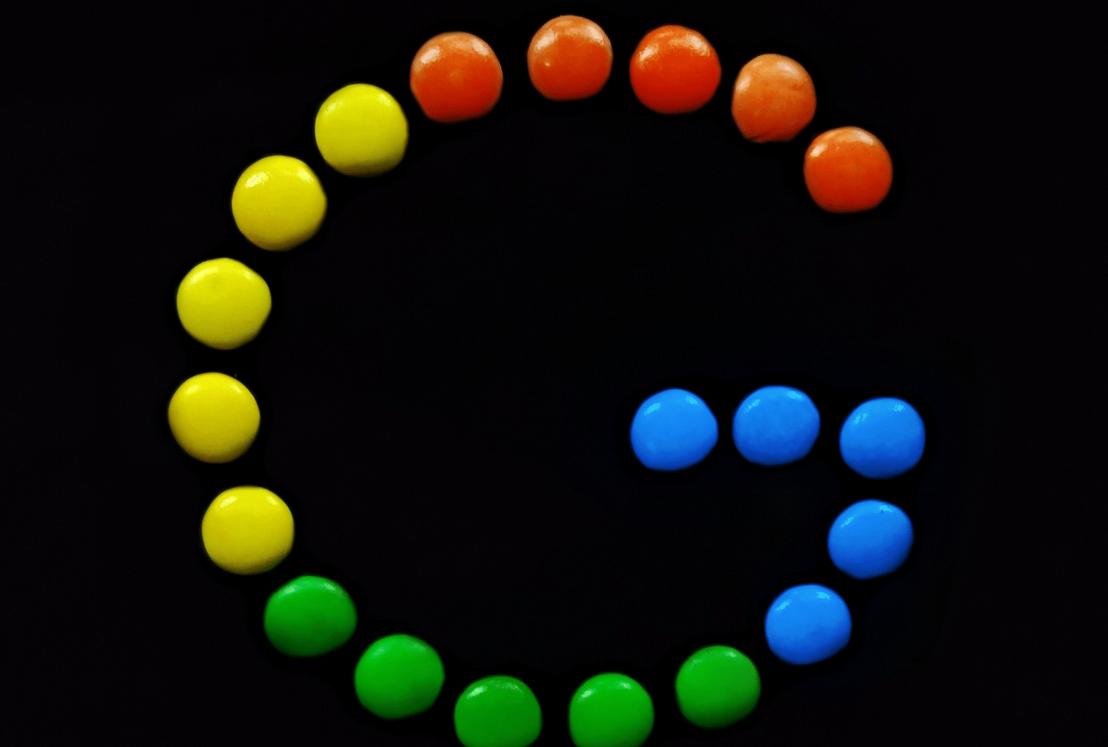 Image of the Letter G made up of Google's colours